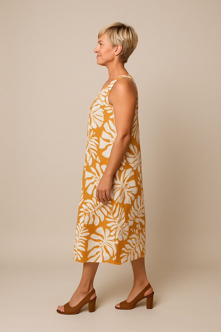 YSELLA | ELEGANT SLEEVELESS DRESS WITH LEAF PRINT